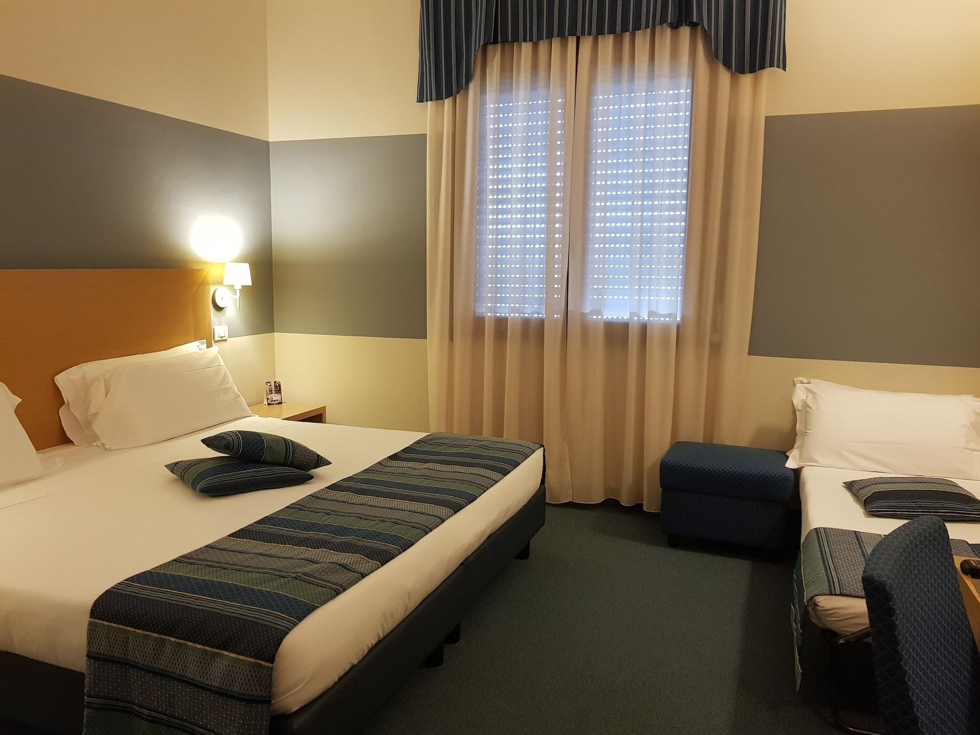 Best Western Hotel Cristallo Mantova Virgilio Bagian luar foto