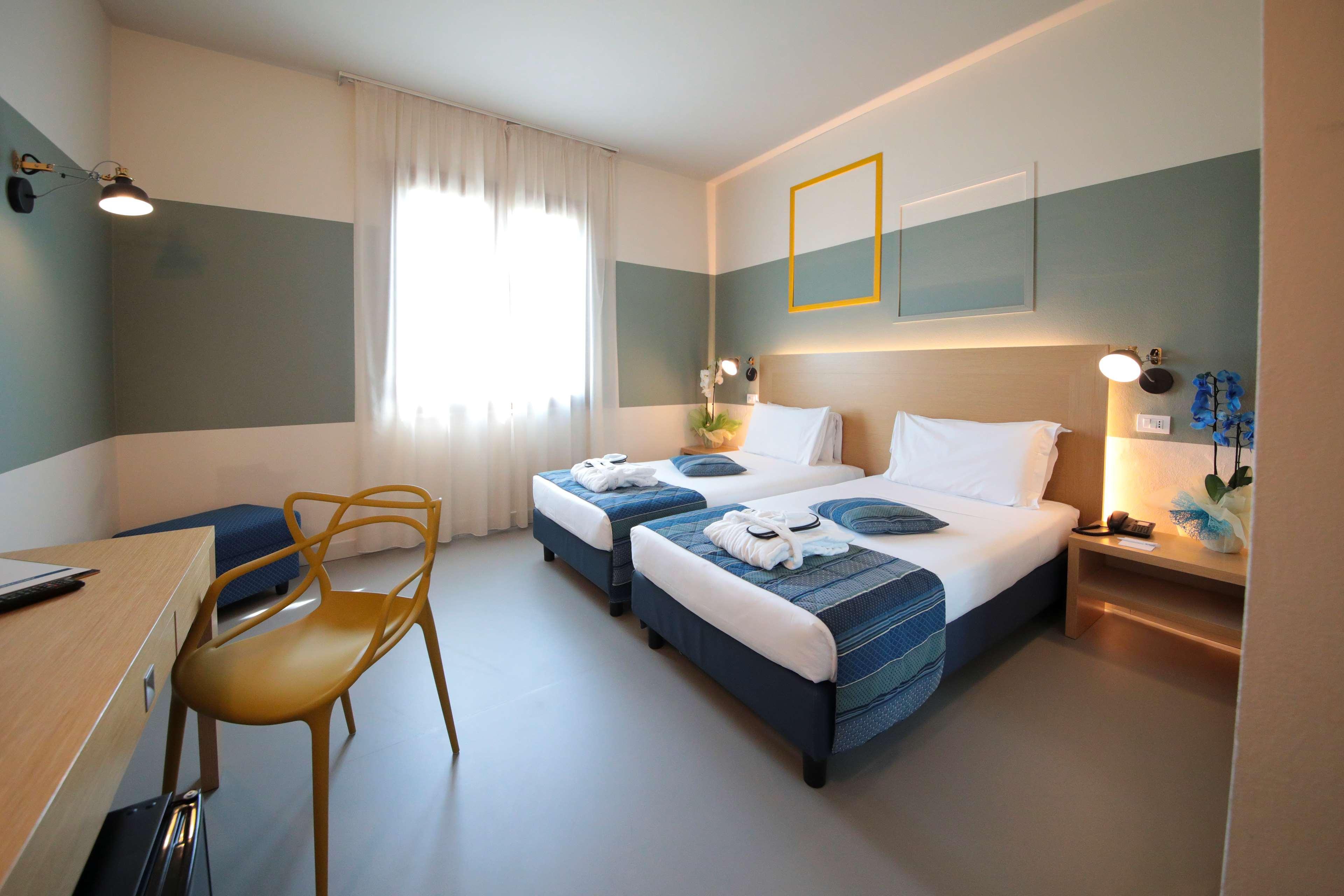 Best Western Hotel Cristallo Mantova Virgilio Bagian luar foto