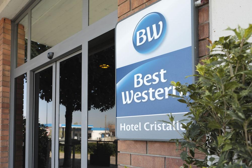 Best Western Hotel Cristallo Mantova Virgilio Bagian luar foto