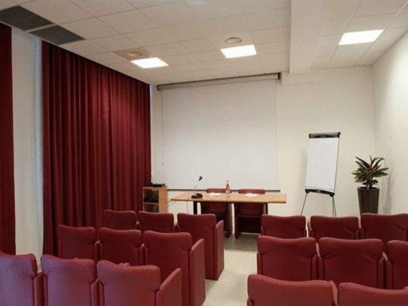 Best Western Hotel Cristallo Mantova Virgilio Bagian luar foto