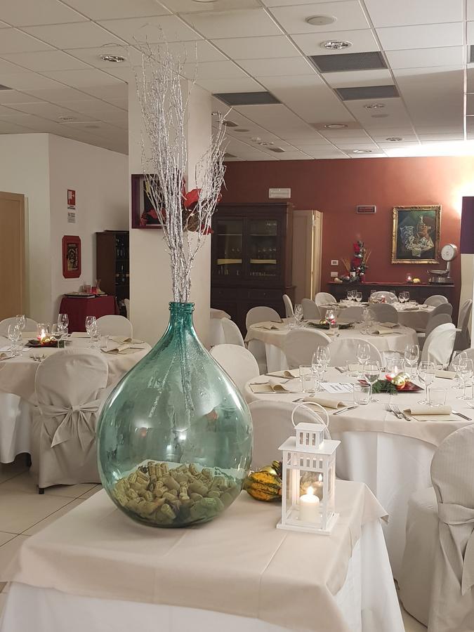 Best Western Hotel Cristallo Mantova Virgilio Bagian luar foto